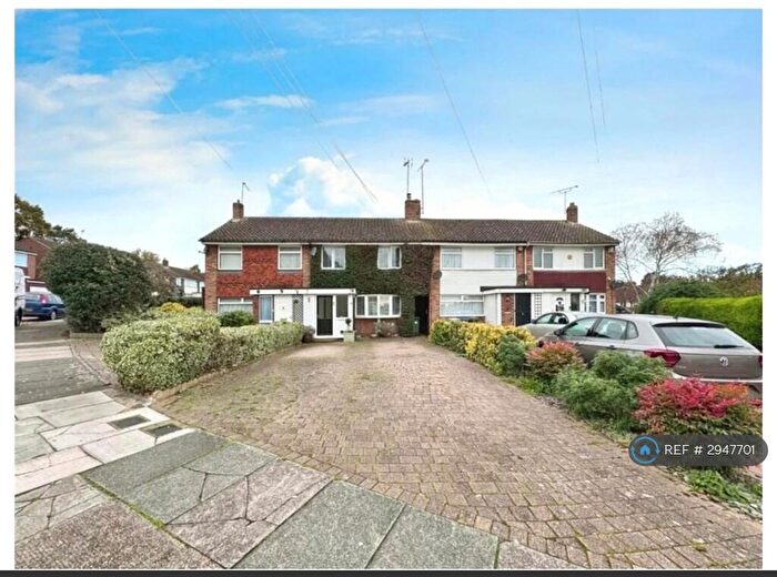 3 Bedroom Terraced House To Rent In Taunton Close, Bexleyheath, DA7