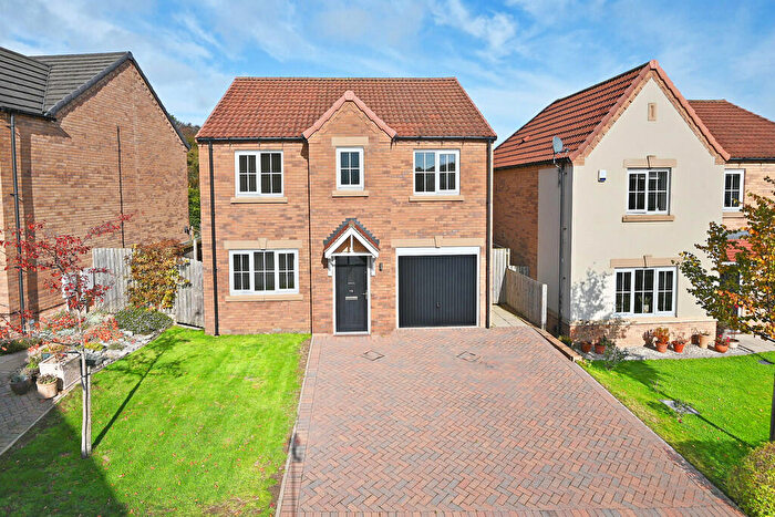 4 Bedroom Detached House For Sale In Winterburn Close, Harrogate, HG3