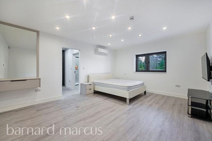 1 Bedroom Property To Rent In Hilliers Lane, Beddington, Croydon, CR0