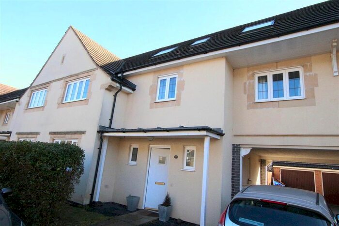 5 Bedroom Terraced House To Rent In St. Lukes Close, Duston, Northampton, NN5