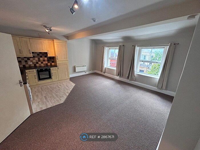 1 Bedroom Flat To Rent In Roundstone St, Trowbridge, BA14