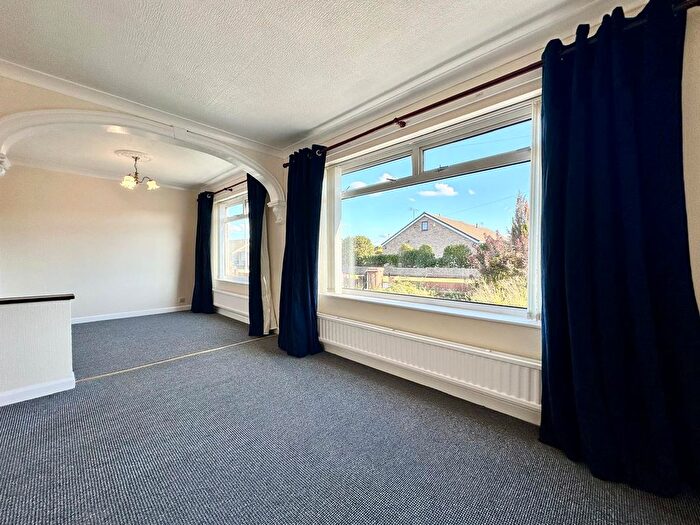 2 Bedroom Bungalow To Rent In Gloucester Road, Willerby, Hull, East Yorkshire, HU10