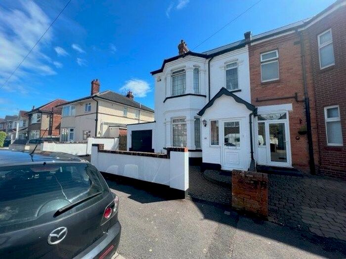 5 Bedroom Semi-Detached House To Rent In Richmond Wood Road, Bournemouth, BH8