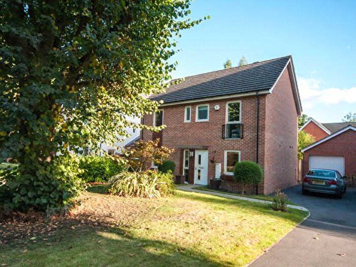 4 Bedroom Detached House To Rent In Hawk Lane, Bracknell, Berkshire, RG12