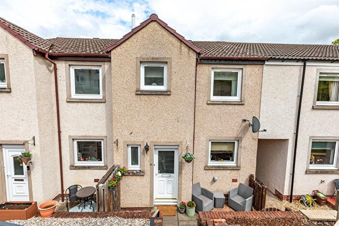 3 Bedroom Terraced House For Sale In Leebrae, Galashiels, TD1
