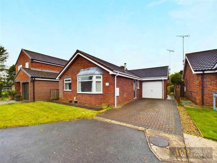 3 Bedroom Detached Bungalow For Sale In Oaklands, Cranswick, Driffield, YO25
