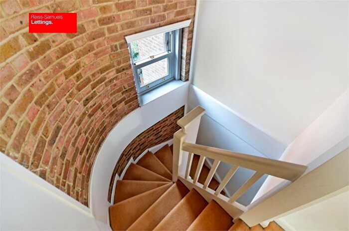5 Bedroom Terraced House To Rent In Ferry Street, London, E14
