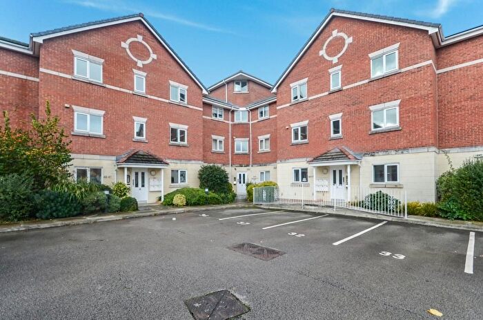 2 Bedroom Flat To Rent In Old Coach Road, Runcorn, WA7