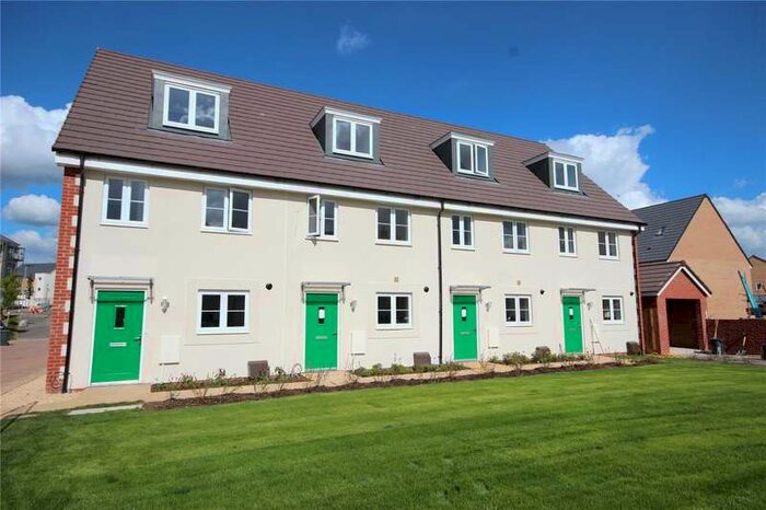 3 Bedroom Property To Rent In Rowan Drive, Lyde Green, Bristol BS16