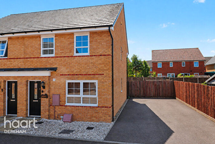 3 Bedroom Semi-Detached House For Sale In Britannia Road, Griston, IP25