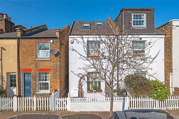 3 Bedroom Terraced House For Sale In Longfield Street, Southfields, London, SW18