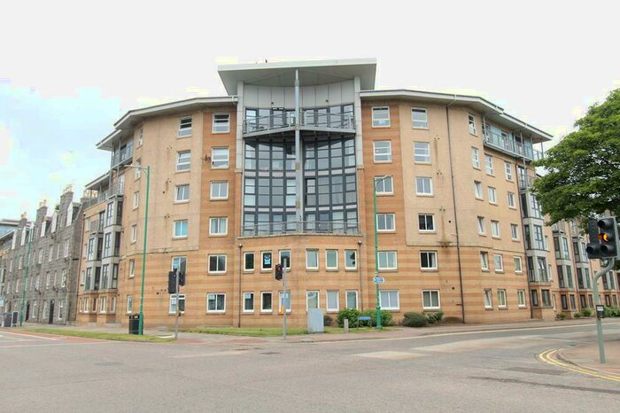 3 Bedroom Penthouse To Rent In Links Road, Aberdeen, AB24