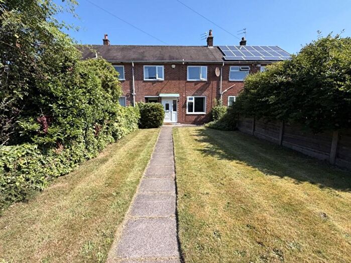 3 Bedroom Terraced House For Sale In Ossington Walk, Manchester, M23