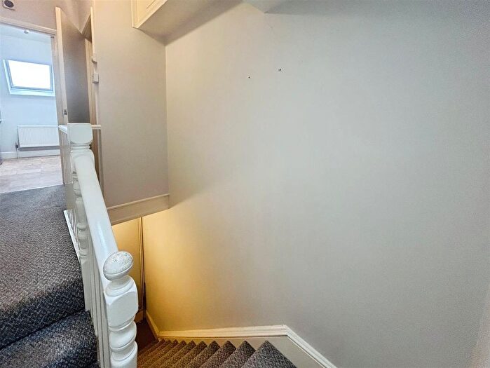1 Bedroom Flat To Rent In Tyndale Park, Herne Bay, CT6