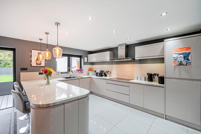 4 Bedroom House For Sale In Stutton Road, Tadcaster, LS24