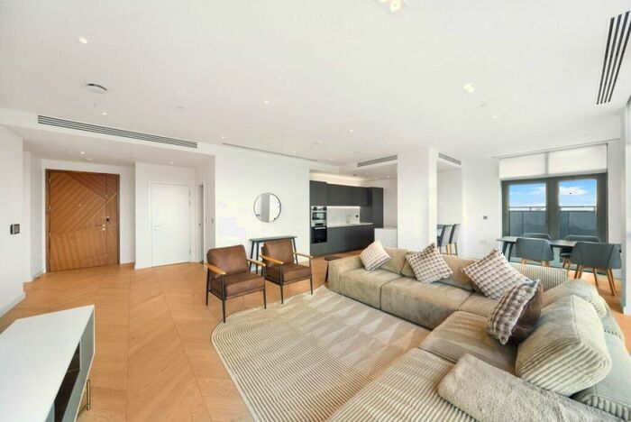 3 Bedroom Apartment To Rent In City Road London, EC1V