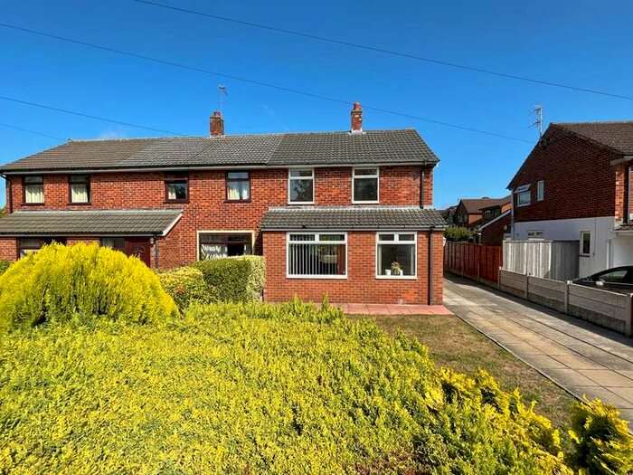 Houses for sale in Formby, L37, Merseyside