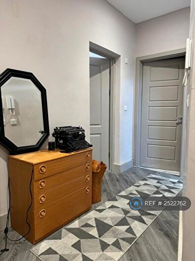 1 Bedroom Flat To Rent In Cube House, Stoke Mandeville, Aylesbury, HP22