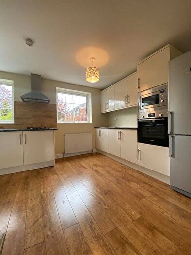 4 Bedroom Terraced House To Rent In Paul Gardens, Croydon, CR0