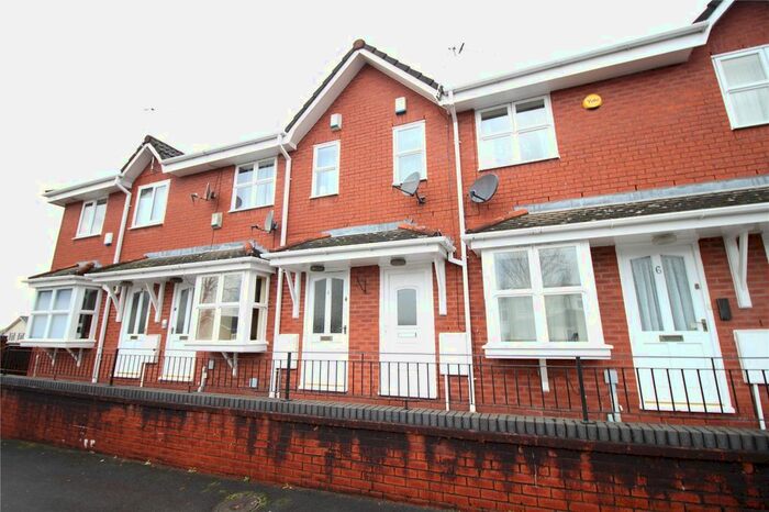 2 Bedroom Flat To Rent In Spinningdale, Little Hulton, Manchester, Greater Manchester, M38