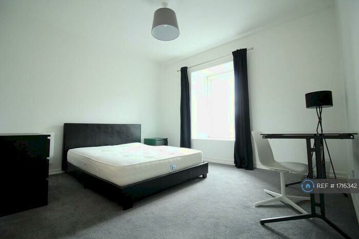 2 Bedroom Flat To Rent In Milnbank Road, Dundee, DD1