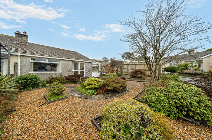 3 Bedroom Semi-Detached Bungalow For Sale In Broadmead, Callington, Cornwall, PL17