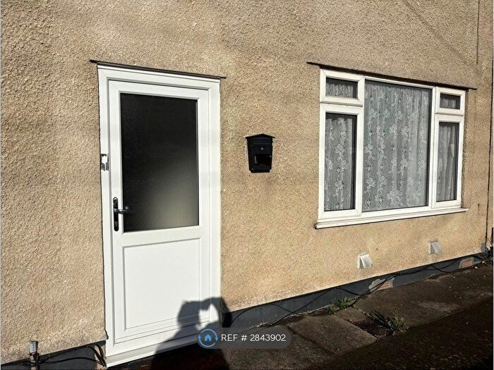 1 Bedroom Flat To Rent In Hanham Road, Bristol, BS15