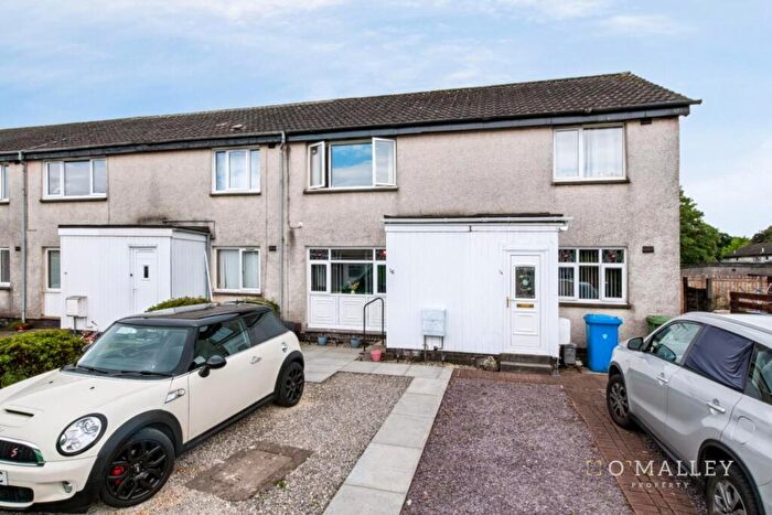 2 Bedroom Flat For Sale In The Cleaves, Tullibody, Alloa, FK10