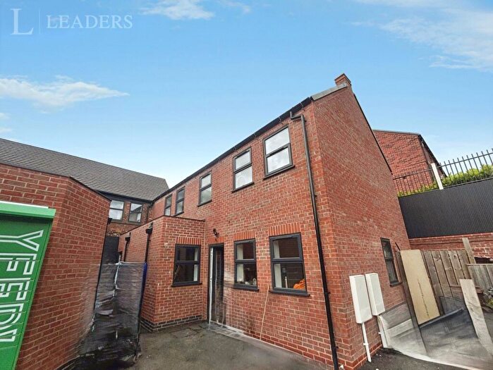 1 Bedroom Flat To Rent In Little Hallam Hill, Ilkeston, Derbyshire, DE7