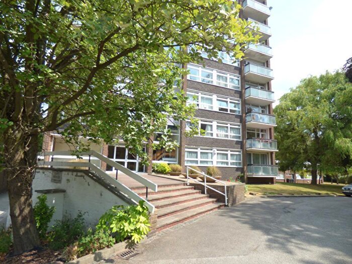 1 Bedroom Apartment To Rent In Hermitage Road, Edgbaston, Birmingham, B15