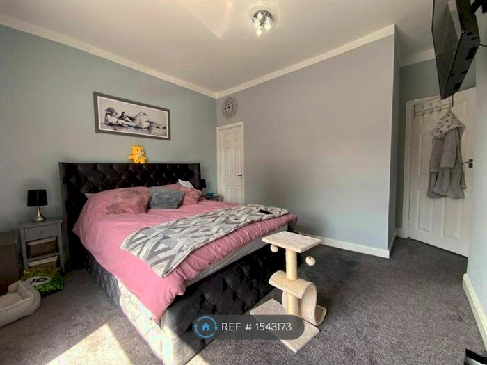 2 Bedroom Terraced House To Rent In Oxford Road, Dukinfield, SK16