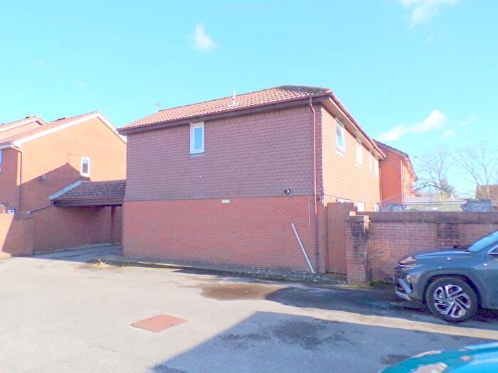 2 Bedroom House For Sale In Tolpuddle Gardens, Bournemouth, BH9