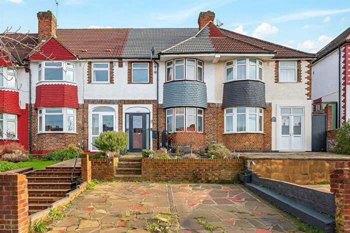 3 Bedroom Terraced House For Sale In Westmount Road, SE9