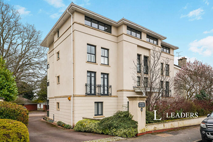 2 Bedroom Flat To Rent In Tivoli Place, Tivoli Road, GL50