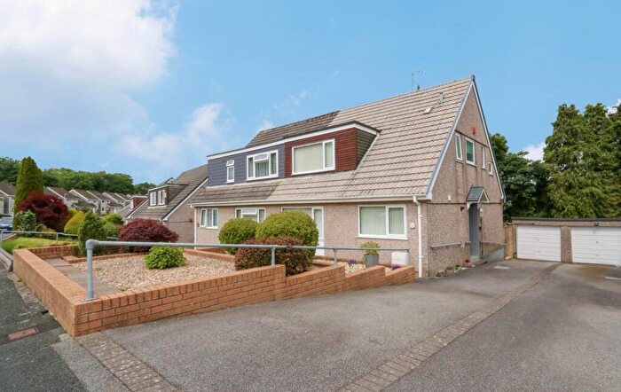 3 Bedroom Semi Detached House For Sale In Frensham Avenue, Plymouth, PL6
