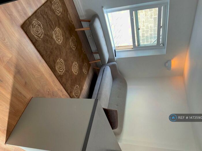 1 Bedroom Flat To Rent In Church Street, Barnsley, S70