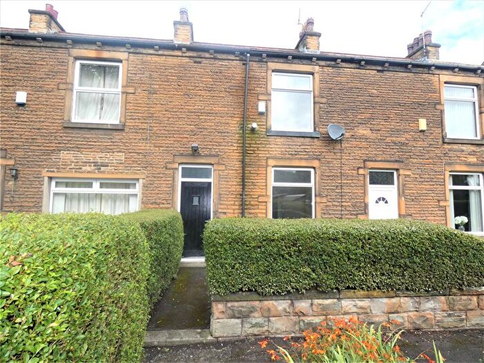 2 Bedroom Terraced House To Rent In Amblerthorne, Birkenshaw, Bradford, West Yorkshire, BD11