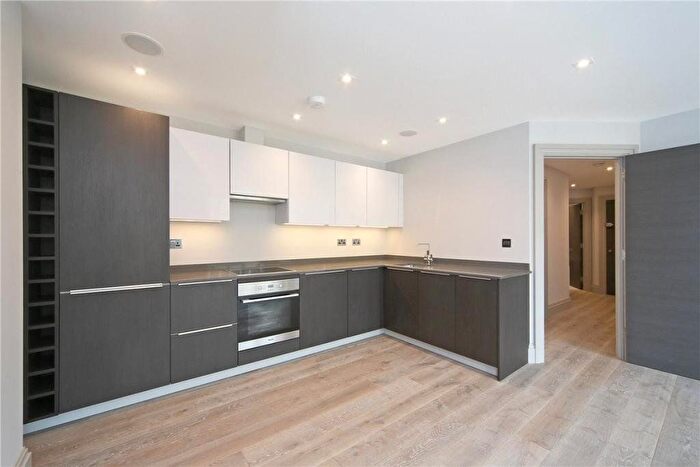 1 Bedroom Flat To Rent In Fulham Road, London, SW6