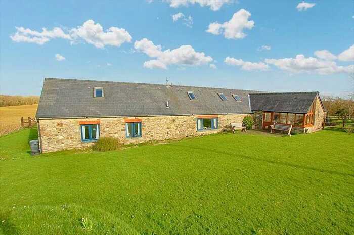 4 Bedroom Barn Conversion For Sale In Long Barn, Heathfield, Letterston, SA62