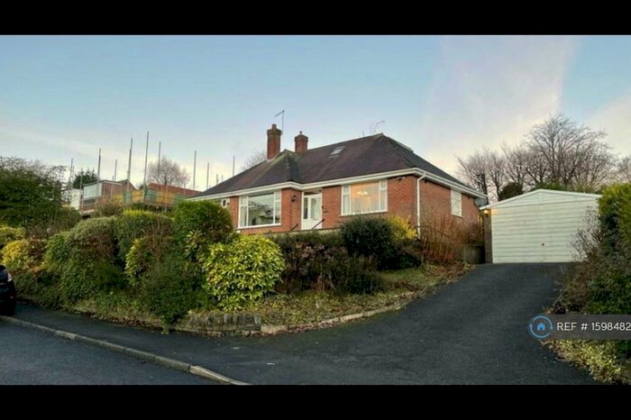 4 Bedroom Detached House To Rent In Beech Hill Road, Grasscroft, Oldham, OL4
