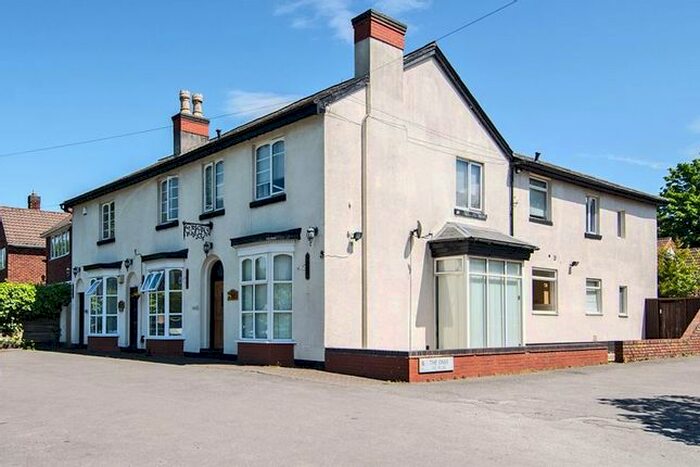 1 Bedroom Flat To Rent In Birmingham Road, Wylde Green, Sutton Coldfield, B72