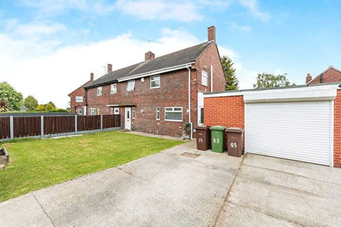3 Bedroom Semi-Detached House For Sale In Grove Drive, South Kirkby, Pontefract, WF9