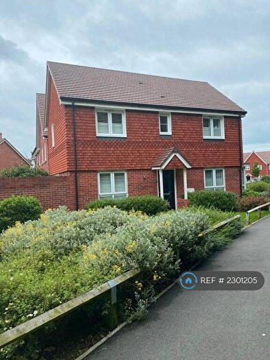 3 Bedroom Detached House To Rent In Hadaway Road, Maidstone, ME17