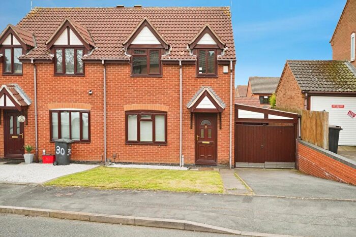 3 Bedroom Semi Detached House For Sale In Mill Pond, Hugglescote, Coalville, Leicestershire, LE67