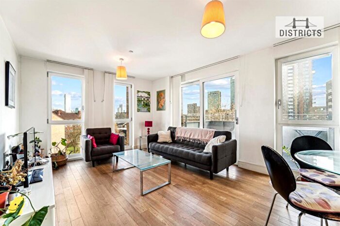 3 Bedroom Apartment To Rent In Ivy Point Hannaford Walk, London, E3