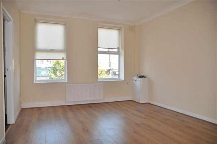 1 Bedroom Flat To Rent In Joel Street, Northwoods, HA6