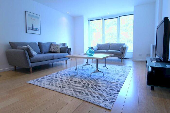 3 Bedroom Terraced House To Rent In Rubislaw Den South, Aberdeen, AB15