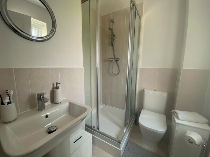 3 Bedroom Terraced House For Sale In Sycamore Drive, Calne, SN11