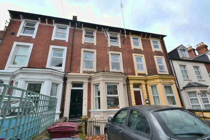 7 Bedroom Terraced House To Rent In Hamilton Road, Reading, RG1