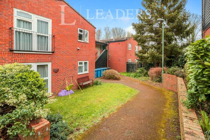 1 Bedroom Flat To Rent In Woodbine Close, Harlow, CM19